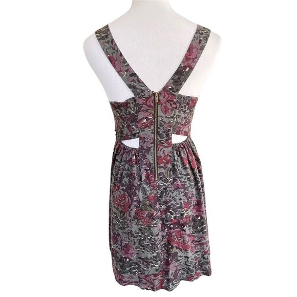 Urban Outfitters Staring At Stars Floral Fit & Flare Mini Dress 0 - Picture 2 of 6